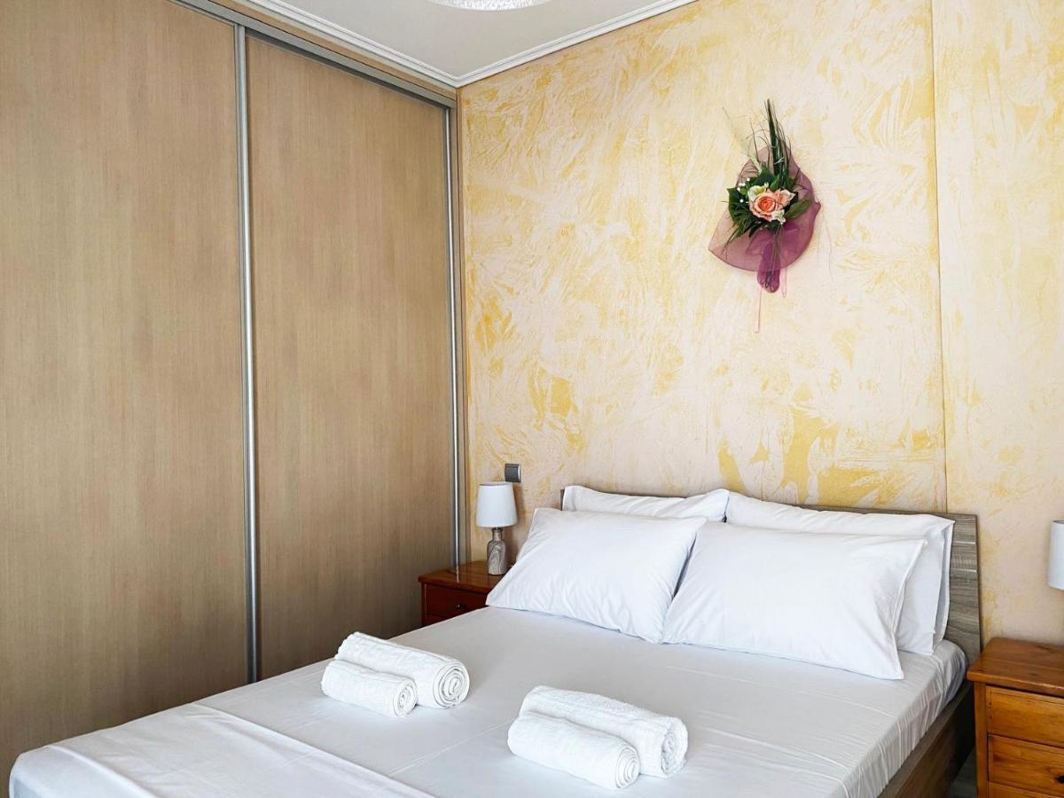Corinthian Luxury Apartment מראה חיצוני תמונה